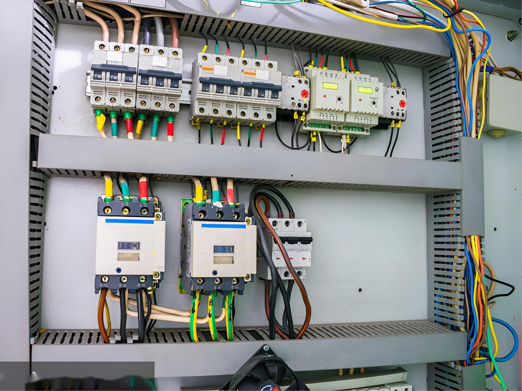 電梯配電箱,電梯配電柜-新一能配電箱廠家 電梯配電箱,電梯配電柜-新一能配電箱廠家